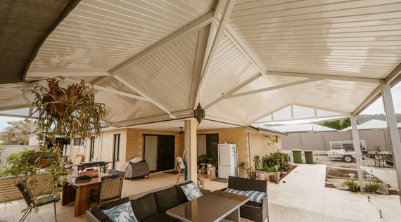 l shaped gable patio perth design example