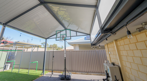 Raised gable patio perth design example